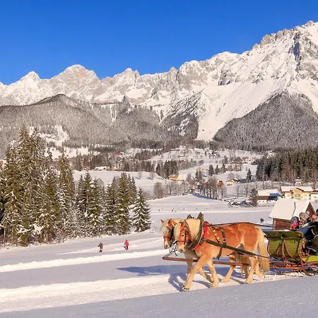 Bio-holzhaus Und Heimat Appartement Ramsau am Dachstein