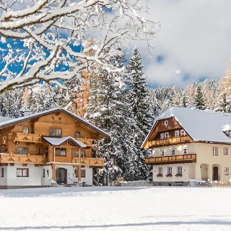 Bio-holzhaus Und Heimat